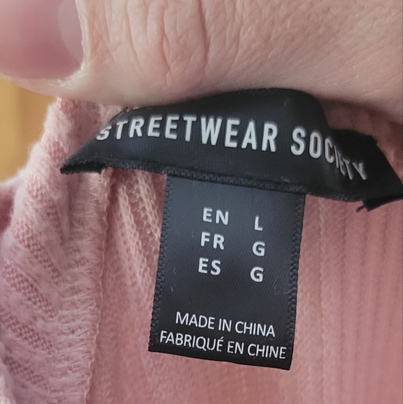 Womens long sleeve size large - Picture 2 of 3